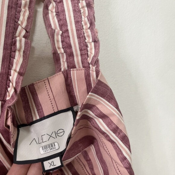 Welcome to my closet! - Picture 11 of 12